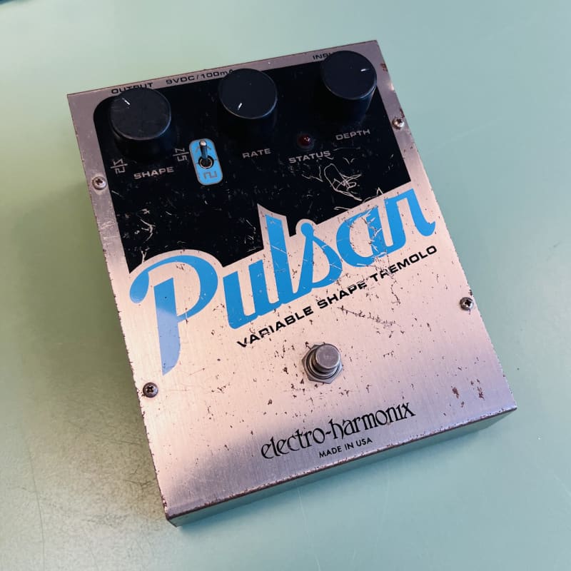 used 2000s Electro-Harmonix Pulsar Silver - Effect Pedal