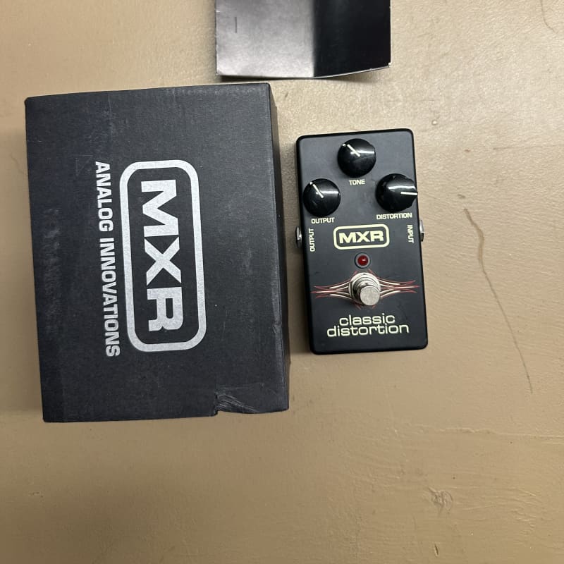 used 2000s MXR M86 Classic Distortion Black - Effect Pedal