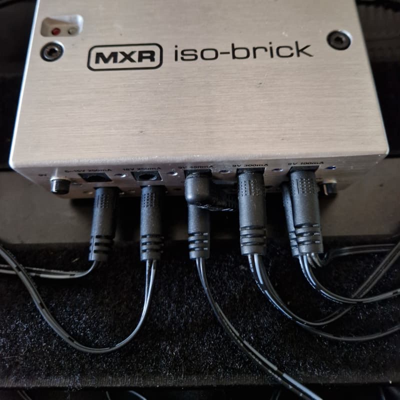 used 2015 - Present MXR M238 Iso Brick Silver - Effect Pedal