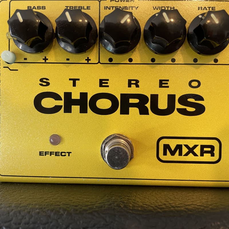 used 2004 - Present MXR M134 Stereo Chorus Yellow - Effect Pedal