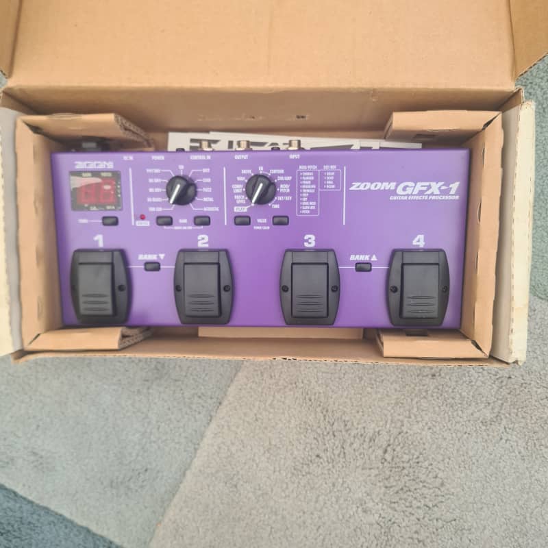 used Zoom GFX-1 Purple - Effect Pedal