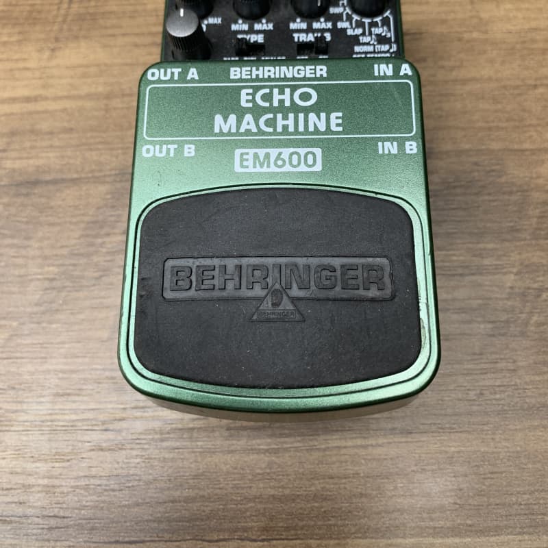 used 2010s Behringer EM600 Echo Machine Pedal Standard - Effect Pedal