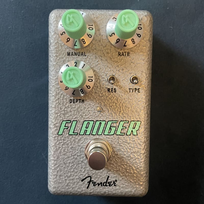 used 2022 - Present Fender Hammertone Flanger Hammered Metal - Effect Pedal