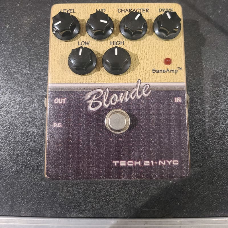 used 2010s Tech 21 SansAmp Character Series Blonde Blonde/Black - Effect Pedal