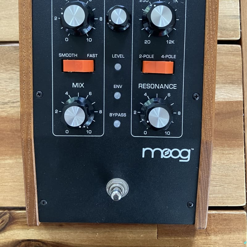 used 1998 - 2018 Moog MF-101 Moogerfooger Low Pass Filter Black - Effect Pedal