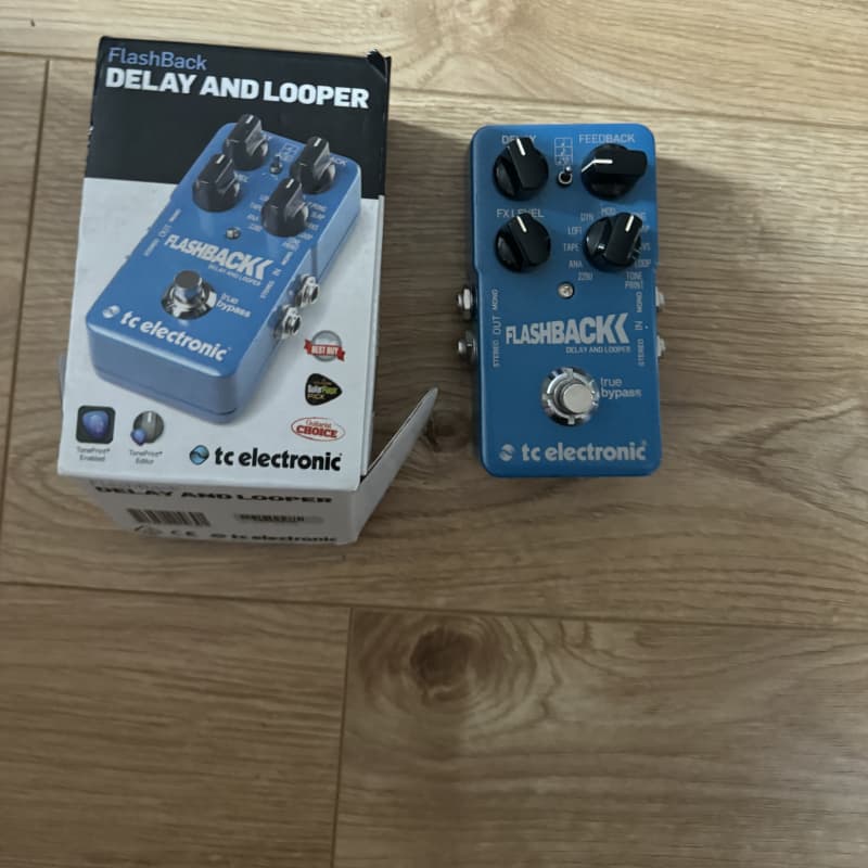 used 2014 - 2017 TC Electronic Flashback Delay & Looper Blue - Effect Pedal