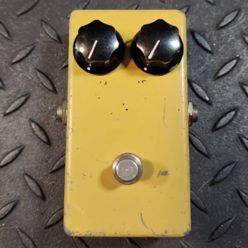 used 1975 - 1984 MXR MX-104 Block Distortion + Yellow - Effect Pedal