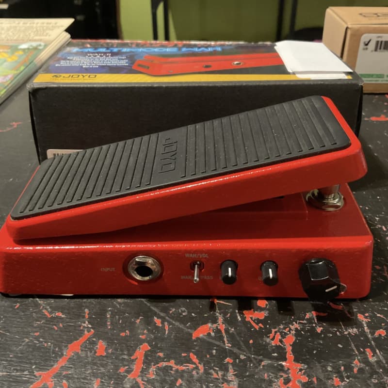 used Multimode WAH-II Multi - Effect Pedal