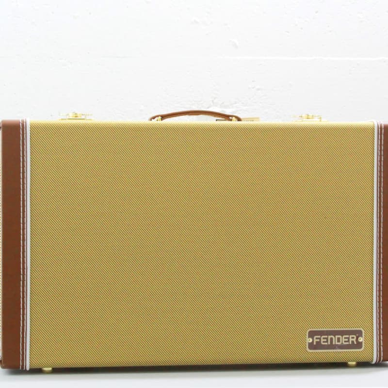 used 2020s Fender Classic Series Tweed Pedalboard Case Tweed - Effect Pedal