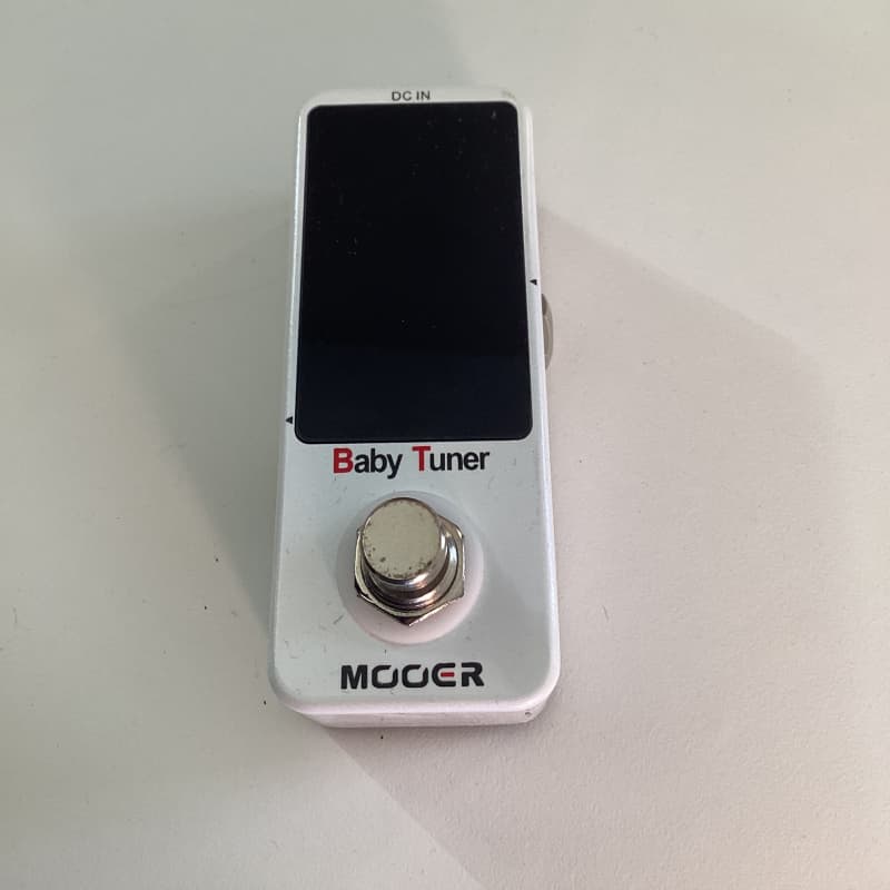 used 2010s Mooer Baby Tuner White - Effect Pedal