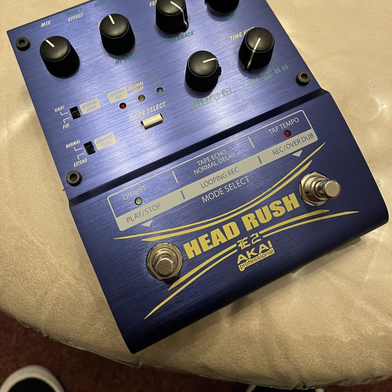 used 2010s Akai E2 Headrush Delay/Looper Blue - Effect Pedal