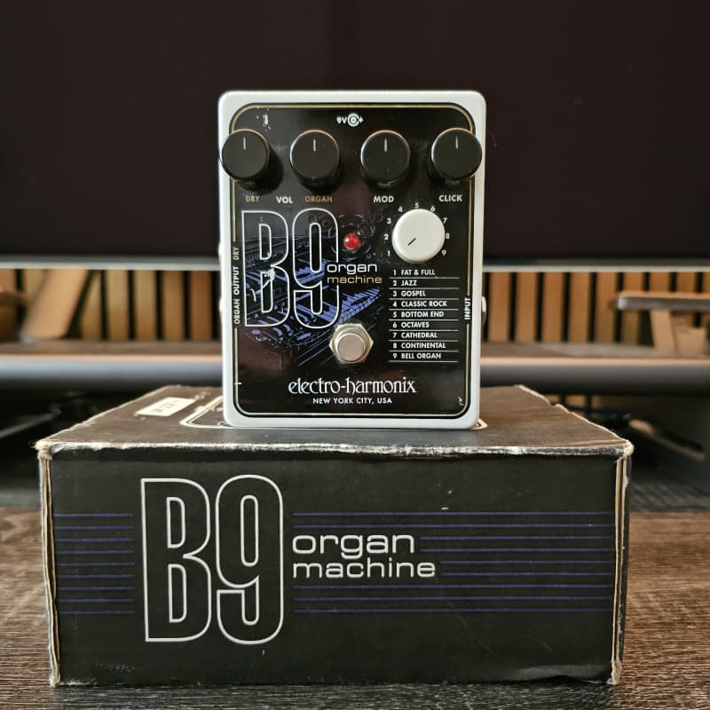 used 2014 - Present Electro-Harmonix B9 Organ Machine Black - Effect Pedal