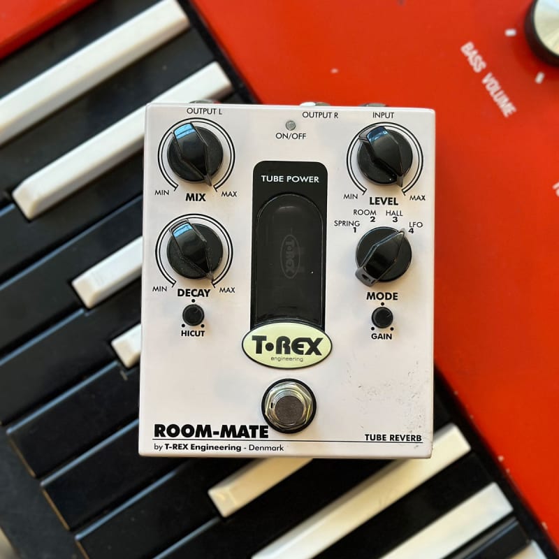 used T-Rex Room-Mate Pink - Effect Pedal