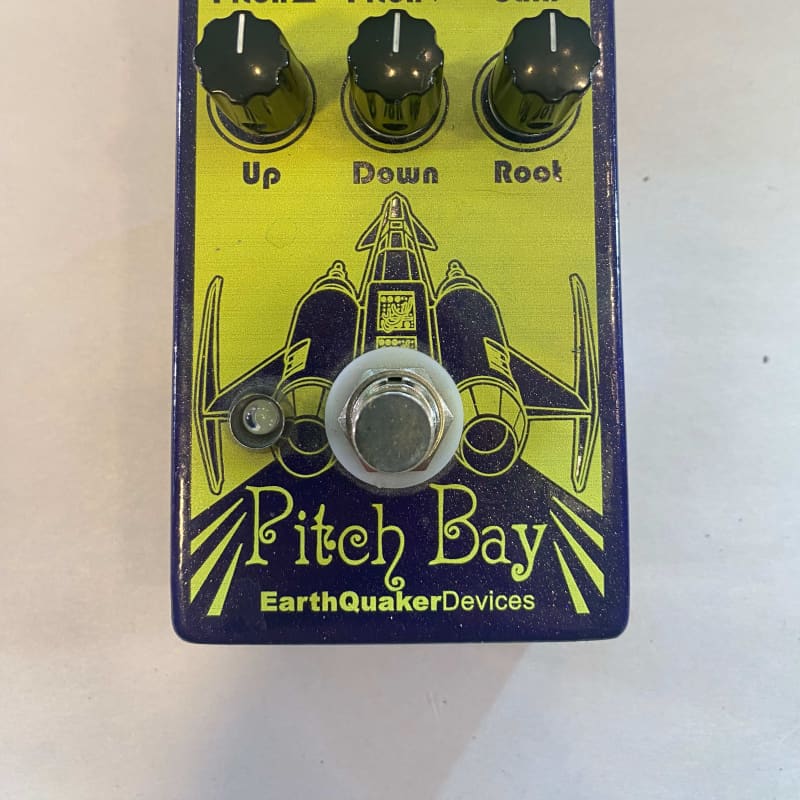 used 2014 - 2017 EarthQuaker Devices Pitch Bay Polyphonic Harmonize... - Effect Pedal