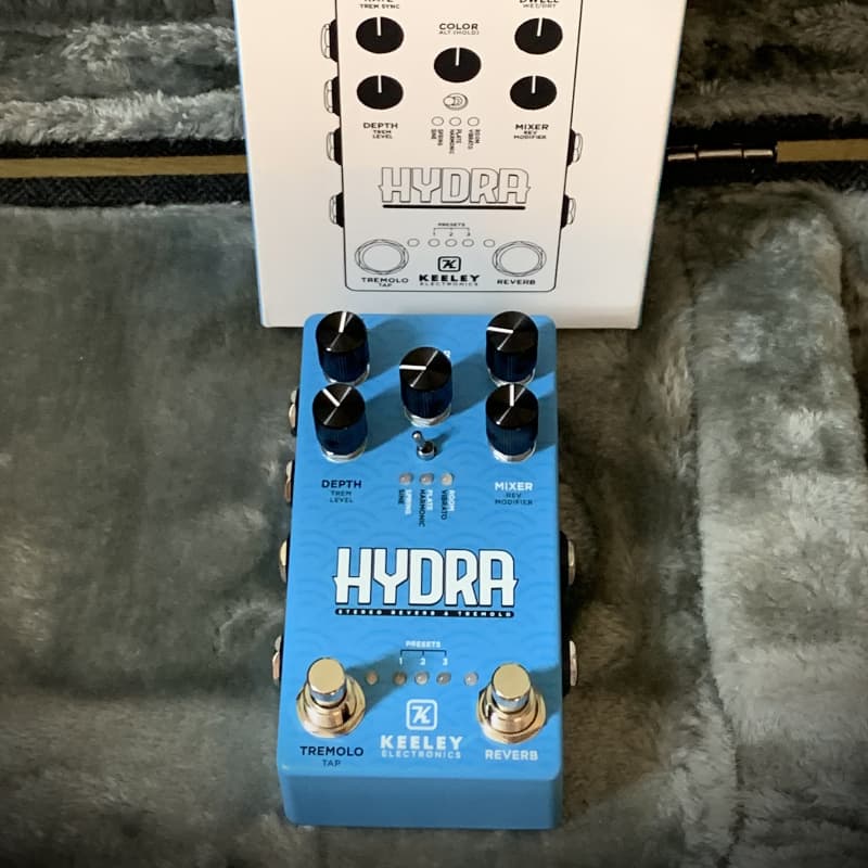 used 2020 – Present Keeley Hydra Stereo Reverb & Tremolo Blue – Effect Pedal