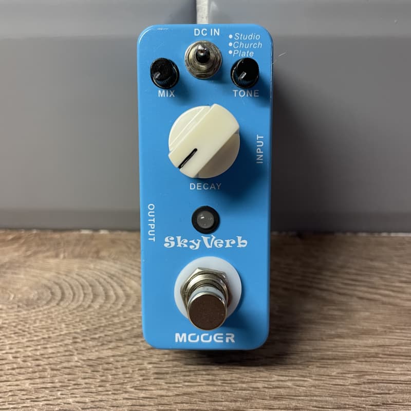 used 2010s Mooer SkyVerb Blue - Effect Pedal