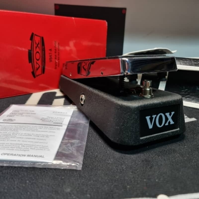 used 2007 - Present Vox V847A Wah with 9V Jack Black / Chrome - Effect Pedal