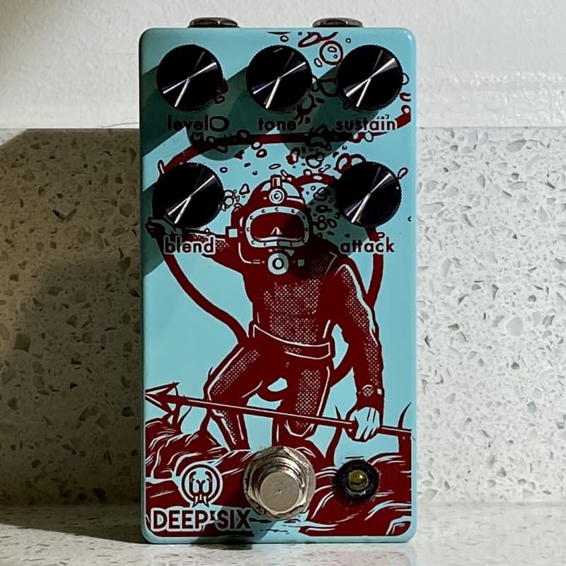 used ~2020 Walrus Audio Deep Six Compressor V3 Blue/Red - Effect Pedal