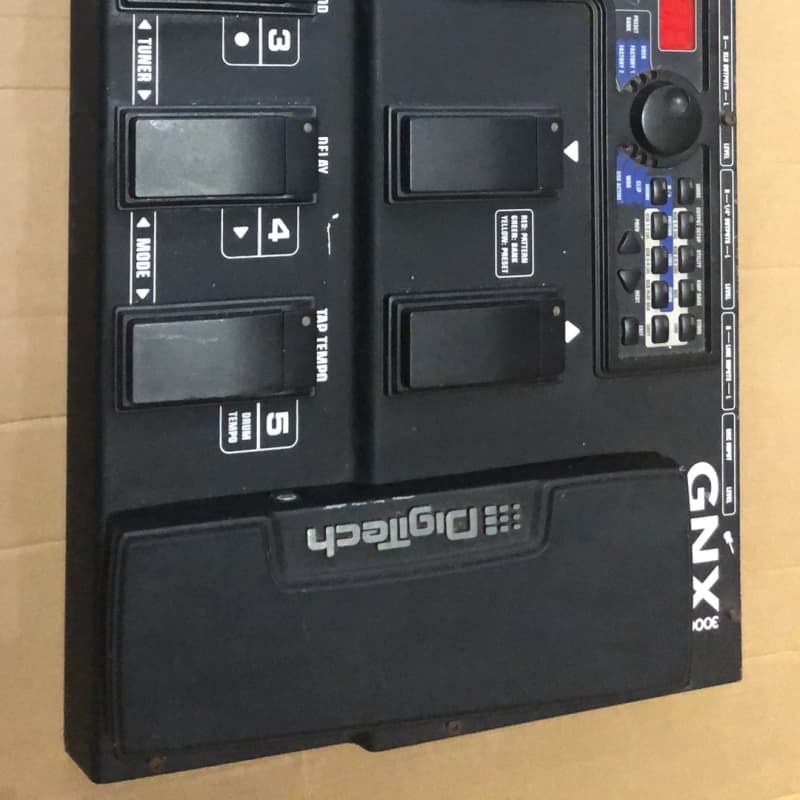 used 2010s DigiTech GNX3000 Multi-effects Black - Effect Pedal