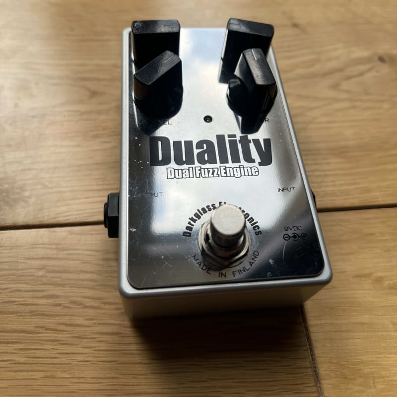 used 2013 - 2019 Darkglass Electronics Duality Dual Fuzz Engine V1 ... - Effect Pedal