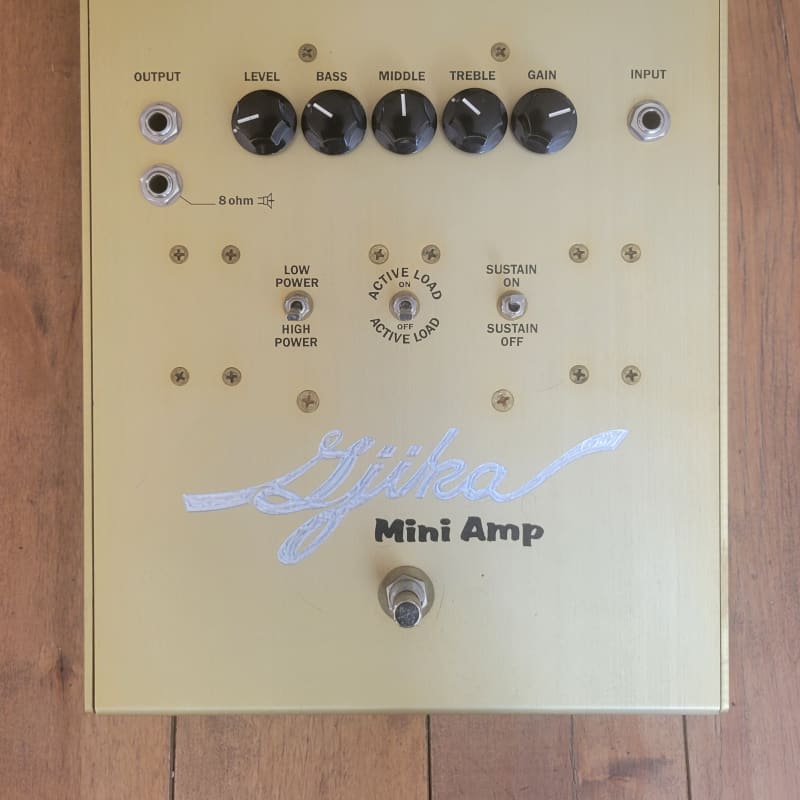 used 2000's Gjika Mini Amp Gold - Effect Pedal