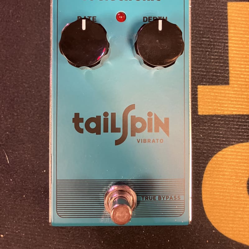 used 2017 - Present TC Electronic Tailspin Vibrato Teal - Effect Pedal