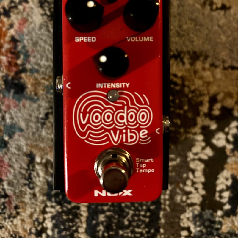 used 2022 - Present NuX NCH-3 Voodoo Vibe Red - Effect Pedal