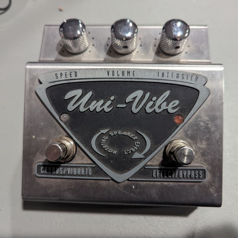 used 1998 - 2013 Dunlop UV-1 Uni-Vibe Chorus / Vibrato Chrome - Effect Pedal