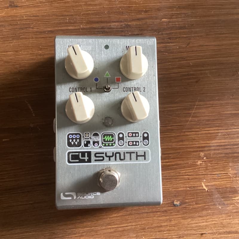 used 2019 Source Audio C4 Synth Blue - Effect Pedal