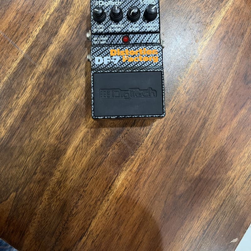 used 2010s DigiTech DF-7 Distortion Factory Carbon Fiber – Effect Pedal