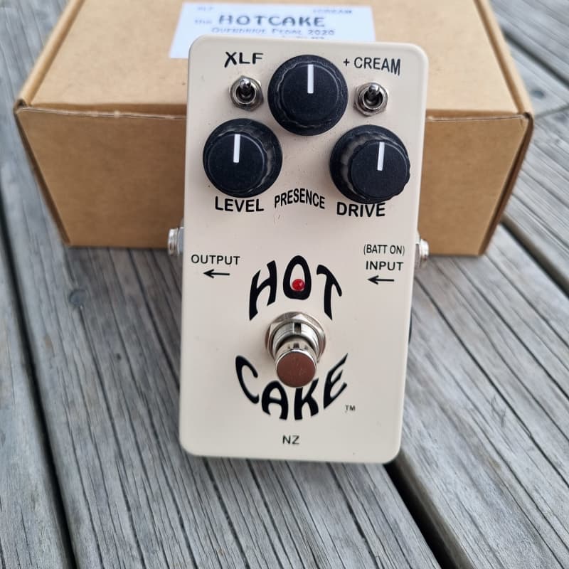 used 2010s Crowther Hot Cake White - Effect Pedal