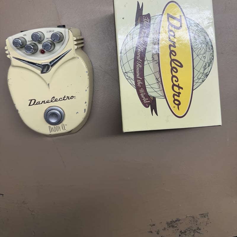 used 2000s Danelectro Daddy O Cream - Effect Pedal