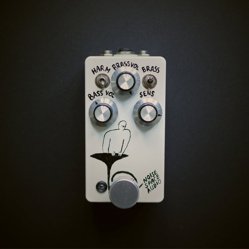 used 2021 Noise Space Audio Brass Fuzz Hand Painted Silver - Effect Pedal