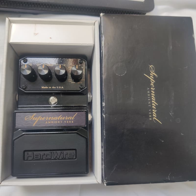 used 2012 DigiTech Supernatural Ambient Stereo Reverb Black - Effect Pedal