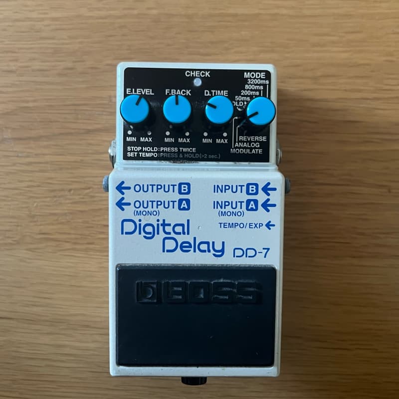 used 2008 - Present Boss DD-7 Digital Delay White - Effect Pedal