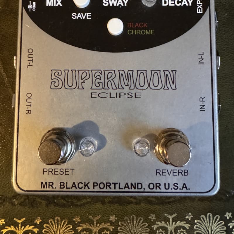 used 2010s Mr. Black Supermoon Eclipse Black & Silver - Effect Pedal