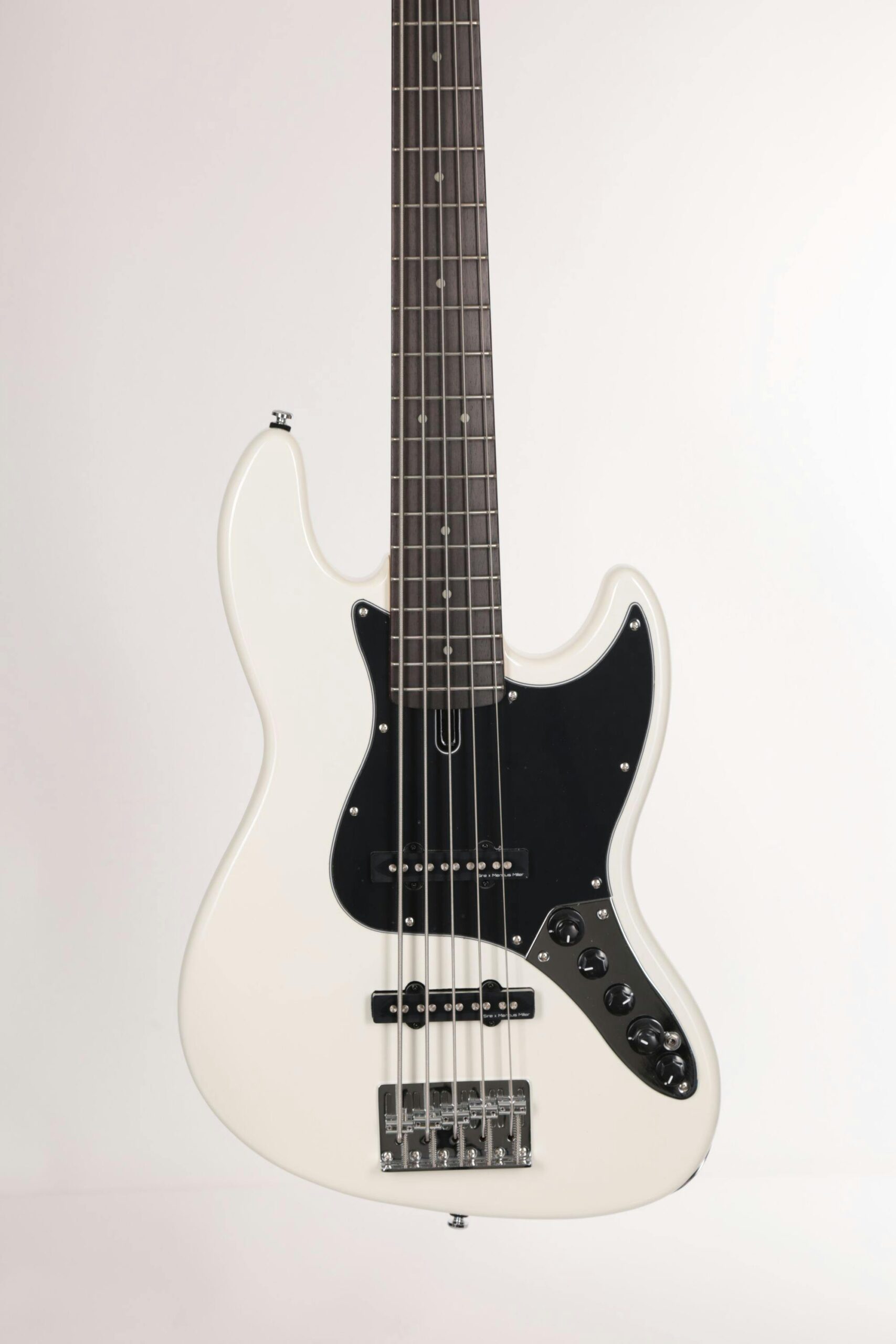 Sire Version 2 Marcus Miller V3 5 String Bass in Antique White – £449 New