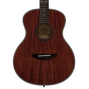 Orangewood Oliver Jr. Live Mini Grand Concert Travel Electro Acoustic Guitar in Natural Satin