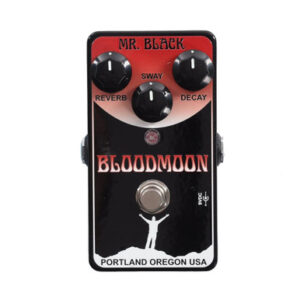 Mr. Black BloodMoon Modulated Reverb Pedal