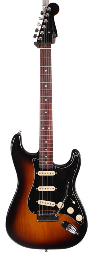 Second Hand Fender USA Ultra Luxe Stratocaster Electric Guitar in 2-Tone Sunburst 634 - Image 3
