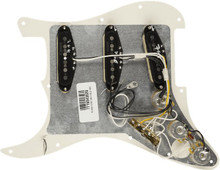 Fender Pre Wired Pickguard Stratocaster SSS Vintage Noiseless in Parchment - Image 3