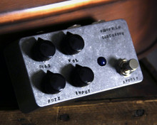 Fairfield Circuitry 900 About Nine Hundred Fuzz Pedal - Image 3