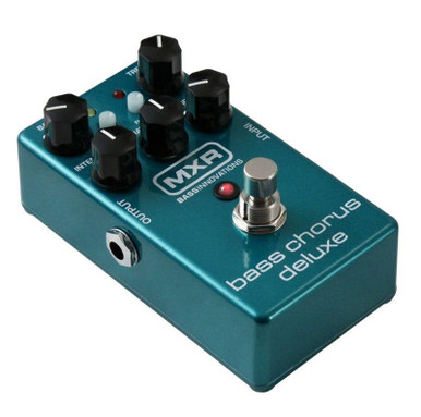 MXR Bass Chorus Deluxe Effects Pedal - Image 2