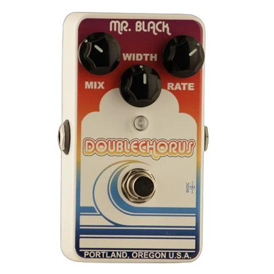 Mr Black DoubleChorus Diamond Sunset Chorus Pedal in White