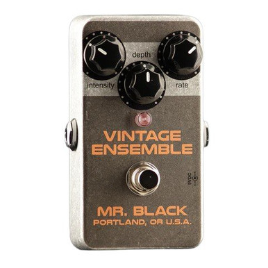 Mr. Black Vintage Ensemble - Limited Edition Mono Chorus Pedal