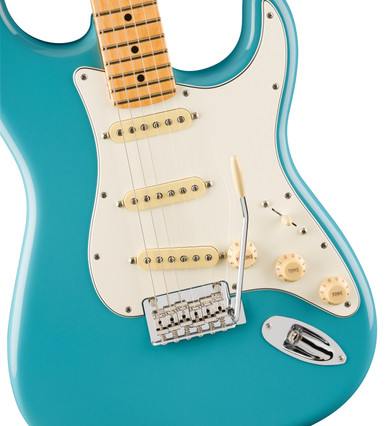 Fender Player II Stratocaster Maple Fingerboard Aquatone Blue - Image 6