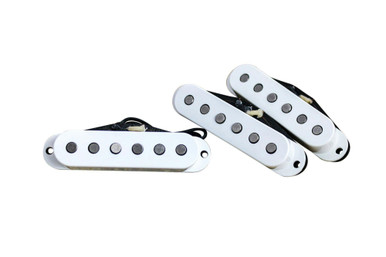 Monty's Guitars '62 Stratocaster Parchment Pickup Set