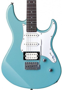 Yamaha Pacifica 112V in Sonic Blue with Remote Lesson - Image 6