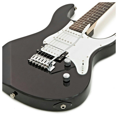 Yamaha Pacifica 112J Black R/N - Image 6