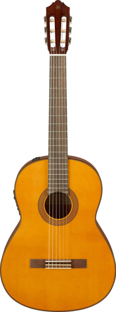 Yamaha GCGX122 Spruce Classical Guitar in Natural
